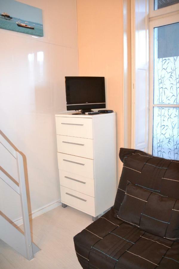 Petit Studio Dans Immeuble De Caractere Apartment Cauterets Luaran gambar