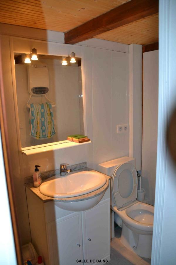 Petit Studio Dans Immeuble De Caractere Apartment Cauterets Luaran gambar