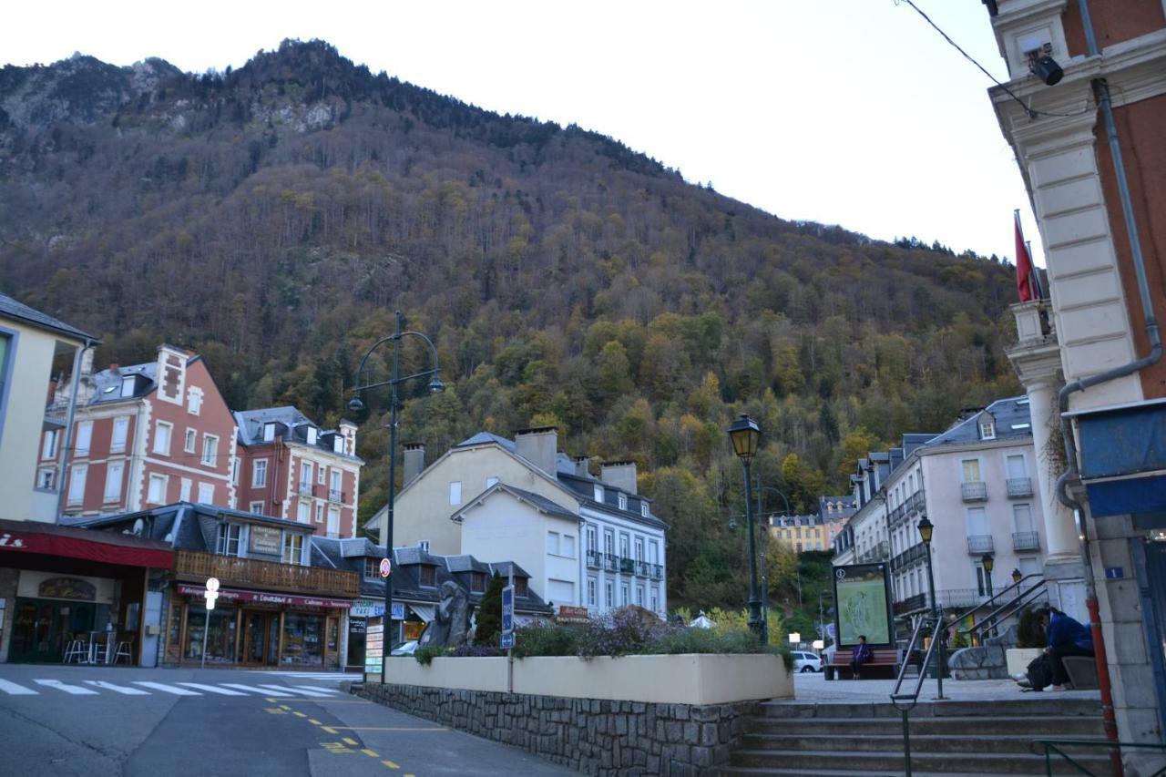Petit Studio Dans Immeuble De Caractere Apartment Cauterets Luaran gambar